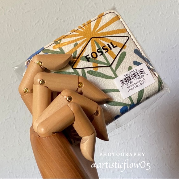 NEW! Last Fossil Felicity & Madison Matching Set! - Picture 7 of 8